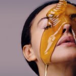 How does honey work on wrinkles?