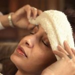 Salt compress for facial skin care